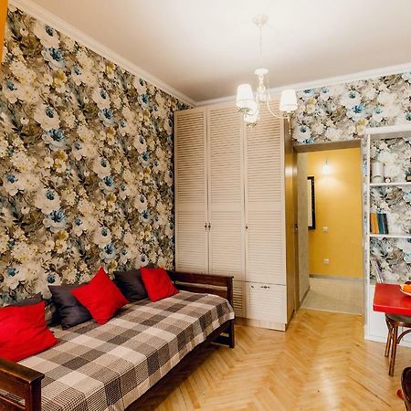 Honey Pie Apartment Lviv Exterior foto